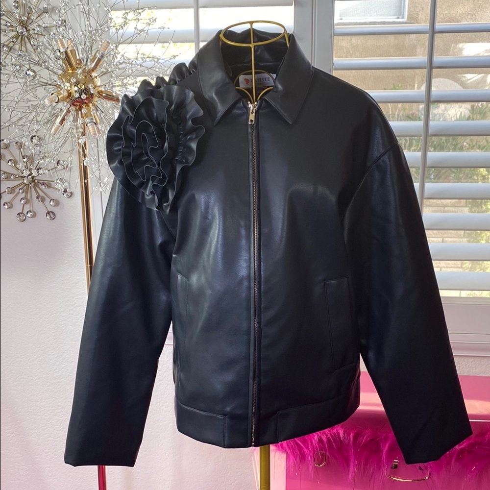 Elegant Sculpted Luxe Faux Leather Jacket w/ Oversized Rosette Shoulder
